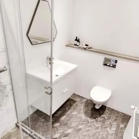 3 Bedroom Apt With Balcony * Aalborg
