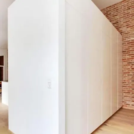 Lejlighed 3 Bedroom Apt With Balcony Aalborg